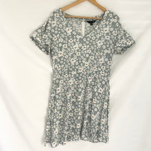 Load image into Gallery viewer, Rusty Size 14 Dress Blue Short Sleeve Floral Knee Length V Neck RRP $99
