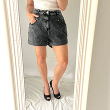 Load image into Gallery viewer, Decjuba Black Stonewash Denim Shorts Size 14 Casual Summer
