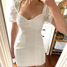 Load image into Gallery viewer, Minkpink Size 6 White Dress RRP $149 Linen Cotton Mini summer Pencil
