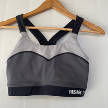 Load image into Gallery viewer, Gymshark Size 8 Small RRP $50 Grey Black Sports bra Crop
