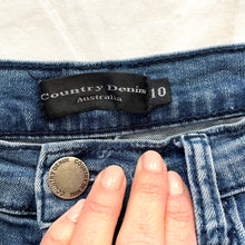 Load image into Gallery viewer, Country Denim Size 10 Blue Denim Short Skirt RRP $54.95 Casual Stretchy
