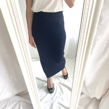 Load image into Gallery viewer, White Valentyne size 12 Skirt RRP $70 Navy Blue Ribbed Stretchy Pencil Midi
