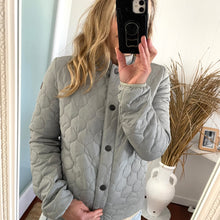 Load image into Gallery viewer, Roxy XS 6 8 Grey Puffer Jacket RRP $149 Funky Spirit Winter
